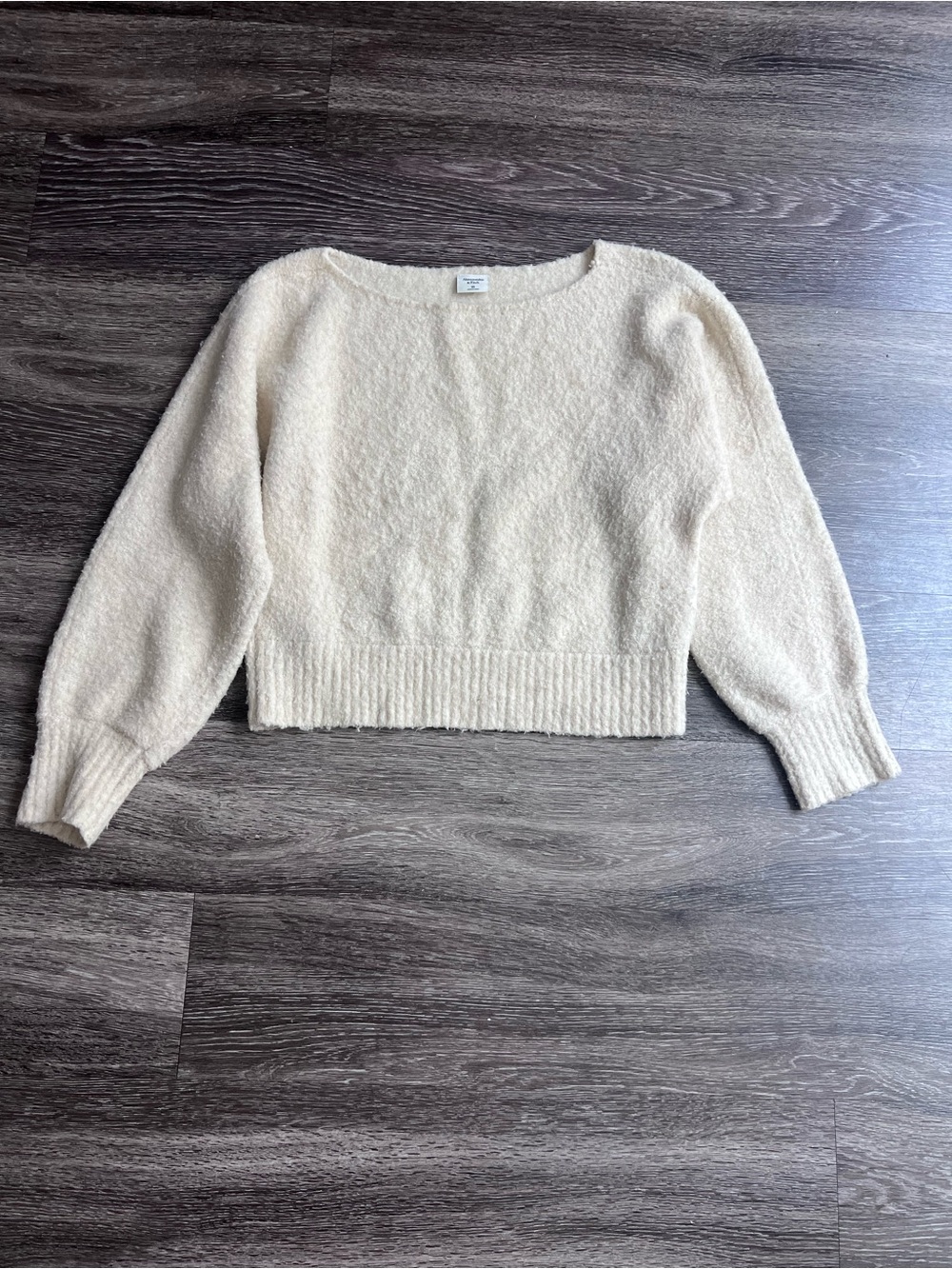 Abercrombie & fitch cream textured pullover sweater size XS